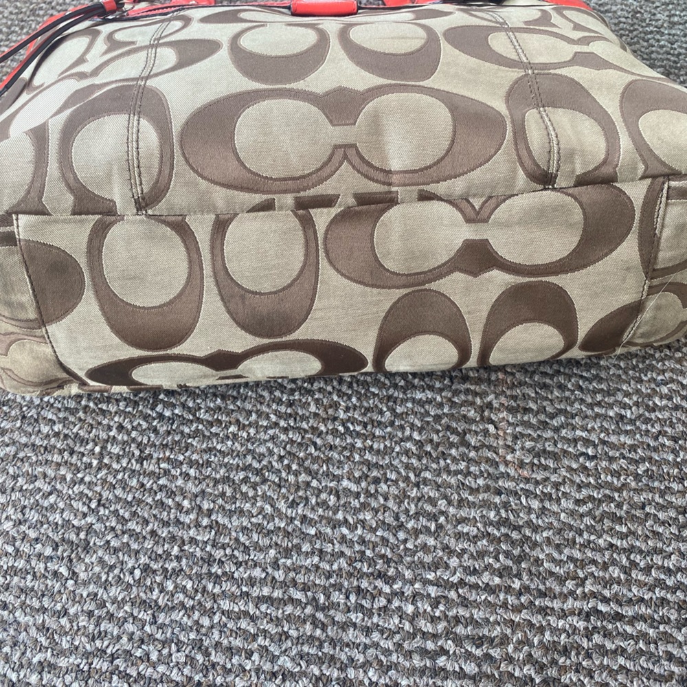 Coach tote purse - Picture 2 of 5